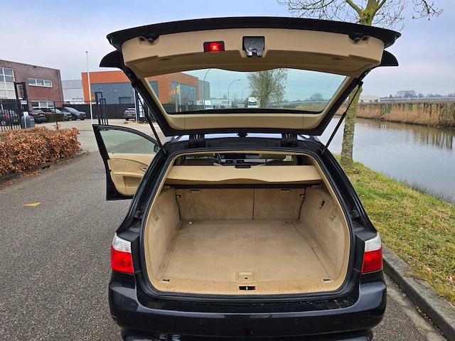 2006 bmw 5-serie touring 530i high executive personenauto - afbeelding 15 van  18