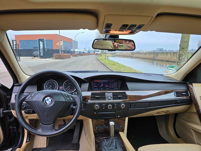 2006 bmw 5-serie touring 530i high executive personenauto - afbeelding 17 van  18