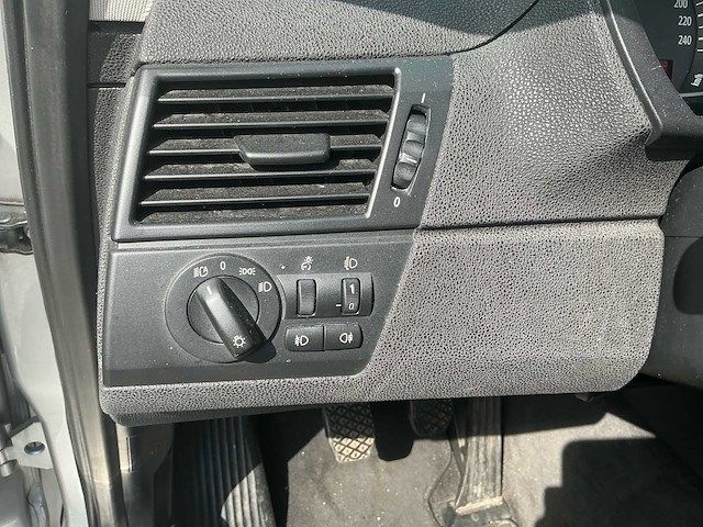 2006 bmw x3 2.0i personenauto - afbeelding 26 van  36