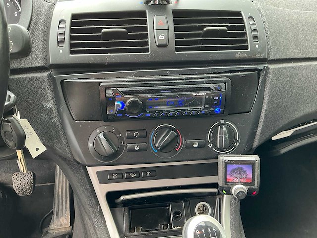 2006 bmw x3 2.0i personenauto - afbeelding 8 van  31