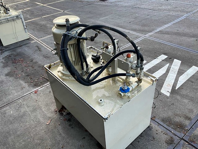 2006 bosch / rexroth hydraulisch aggregaat - afbeelding 4 van  10