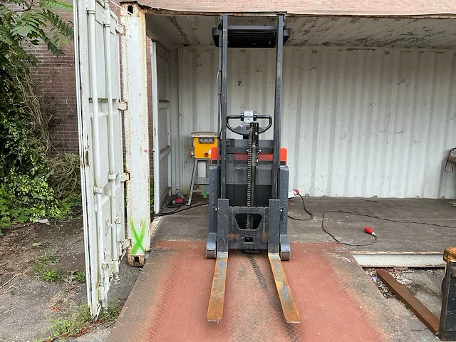 2006 bt ose120cb stapelaar - afbeelding 3 van  10