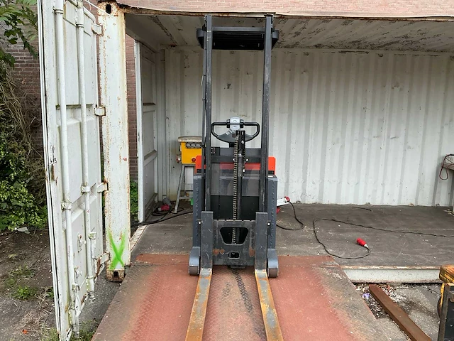 2006 bt ose120cb stapelaar - afbeelding 9 van  10