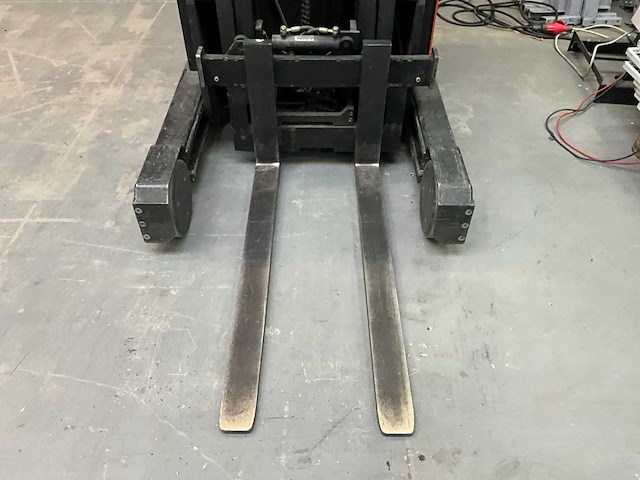 2006 bt rr m14 reachtruck - afbeelding 8 van  16