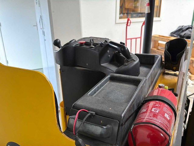 2006 bt sps 1.6/3 elektrische stapelaar - afbeelding 6 van  9