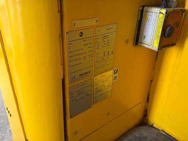 2006 bt sps 1.6/3 elektrische stapelaar - afbeelding 8 van  9