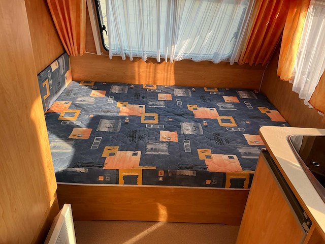 2006 caravelair antarès luxe 390 caravan - afbeelding 2 van  13