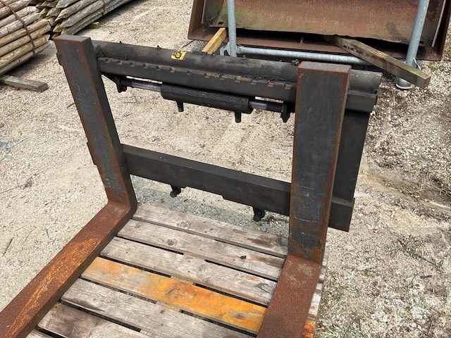 2006 cascade vorkenbord met lepels - afbeelding 3 van  5