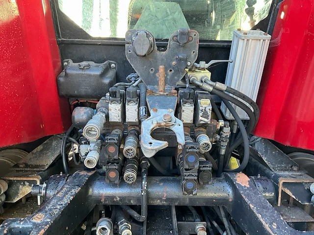 2006 case ih cvx1170 vierwielaangedreven landbouwtractor - afbeelding 13 van  45