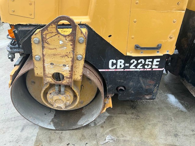 2006 caterpillar cb-225e wals - afbeelding 8 van  23