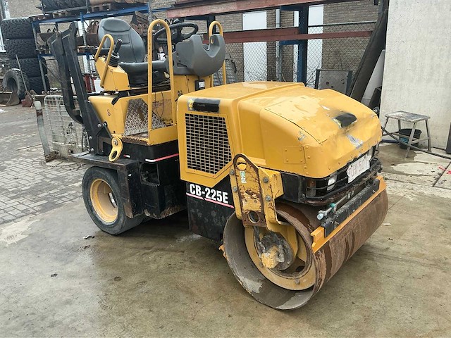 2006 caterpillar cb-225e wals - afbeelding 18 van  23