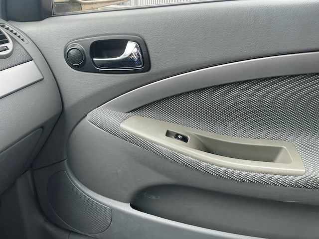 2006 chevrolet nubira station wagon 1.8-16v class personenauto - afbeelding 13 van  17