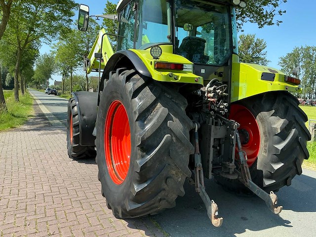 2006 claas ares 657 atz vierwielaangedreven landbouwtractor met voorlader - afbeelding 10 van  35