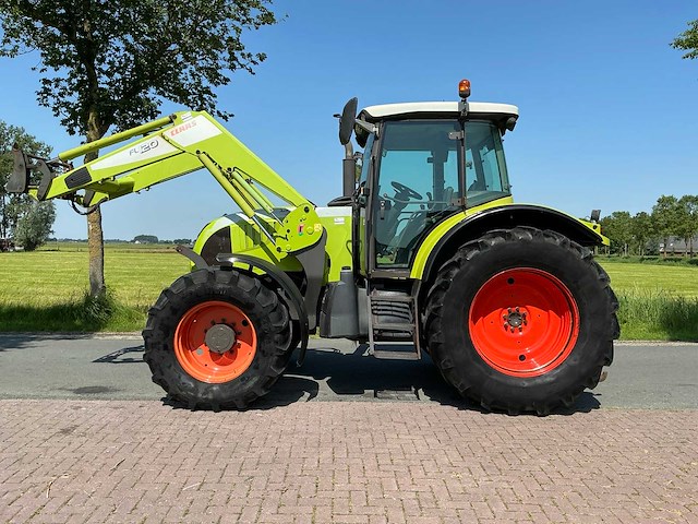 2006 claas ares 657 atz vierwielaangedreven landbouwtractor met voorlader - afbeelding 11 van  35
