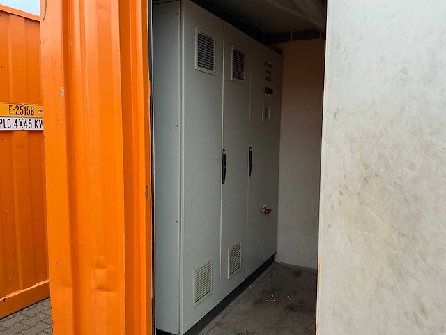 2006 container 5 ft. plc besturing 2x45kw - afbeelding 3 van  22