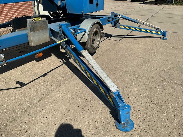 2006 custers r20ehs mobiele knikarmhoogwerker op trailer - afbeelding 5 van  27