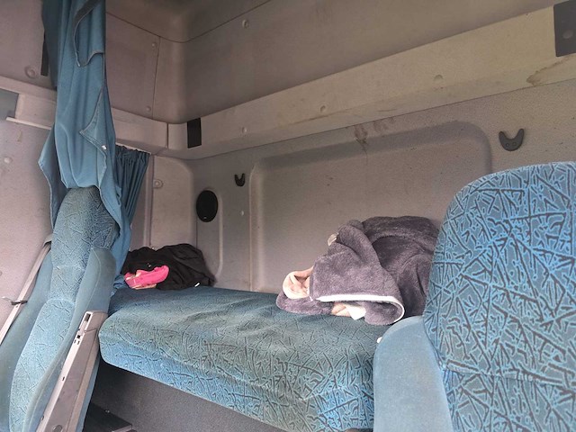 2006 daf 85.430 vrachtwagen met palfinger kraan - afbeelding 28 van  49