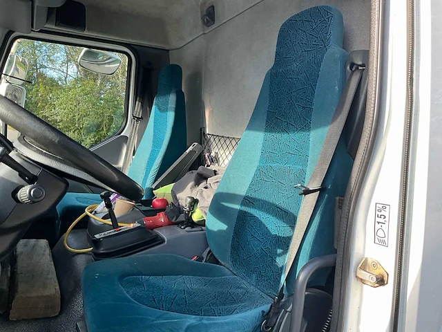 2006 daf ae45cf vrachtwagen / verkoopwagen / kaaswagen - afbeelding 19 van  45
