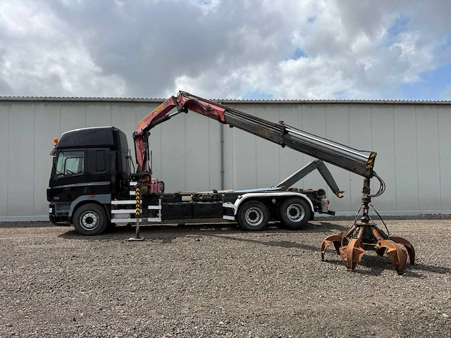 2006 daf cf vrachtwagen met haakarm - afbeelding 12 van  52