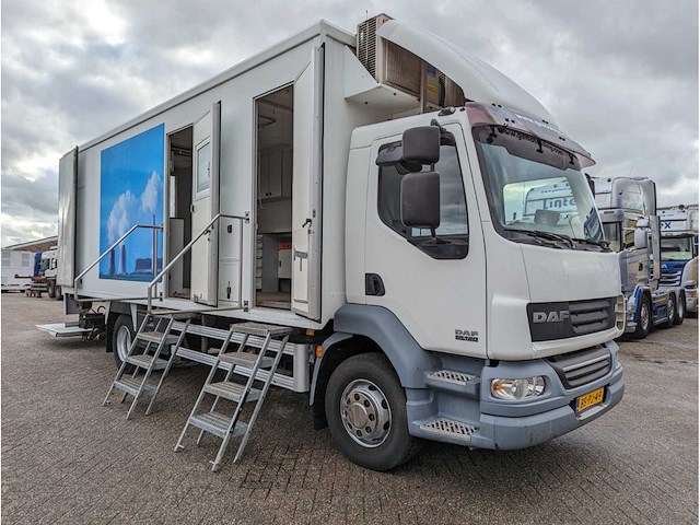 2006 daf lf55.180 vrachtwagen - afbeelding 11 van  45