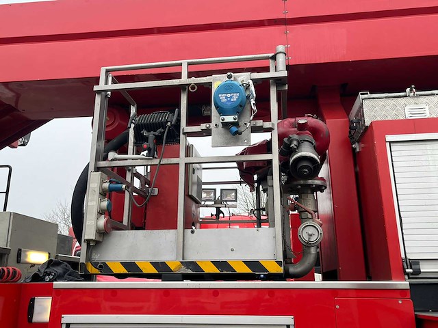 2006 daf/hilton as75pc/320 brandweerwagen hoogwerker 32 meter - afbeelding 7 van  21
