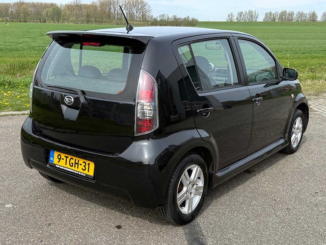 2006 daihatsu sirion 2 1.3-16v comfort personenauto - afbeelding 9 van  12