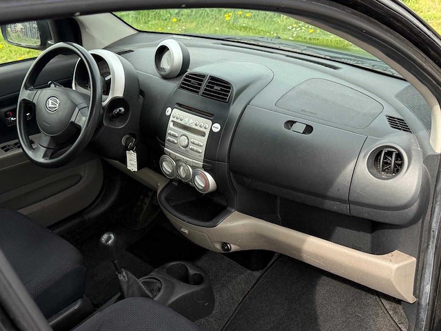 2006 daihatsu sirion 2 1.3-16v comfort personenauto - afbeelding 12 van  12