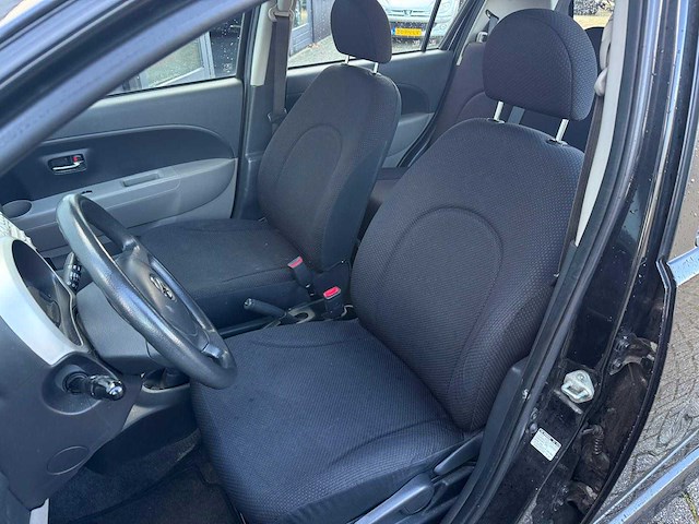 2006 daihatsu sirion 2 1.3-16v comfort personenauto - afbeelding 15 van  15