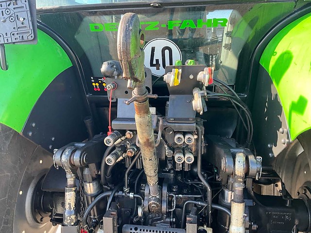 2006 deutz-fahr agrotron 108 vierwielaangedreven landbouwtractor - afbeelding 3 van  11