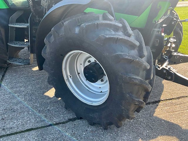 2006 deutz-fahr agrotron 108 vierwielaangedreven landbouwtractor - afbeelding 18 van  36