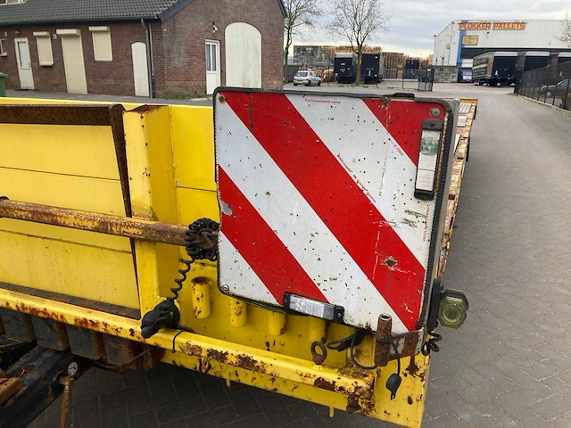 2006 dinkel dtaj 20000 uitschuifbare middenasaanhangwagen – 20 ton – nl kenteken - afbeelding 8 van  18