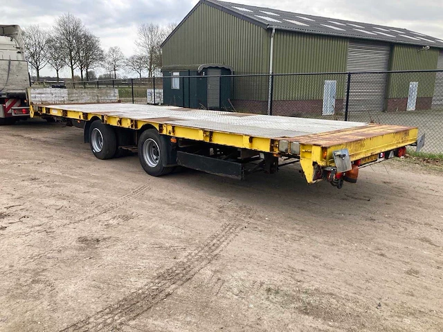 2006 dinkel dtaj 20000 uitschuifbare middenasaanhangwagen – 20 ton – nl kenteken - afbeelding 13 van  18