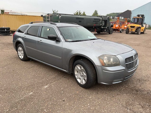 2006 dodge magnum personenauto - afbeelding 12 van  19