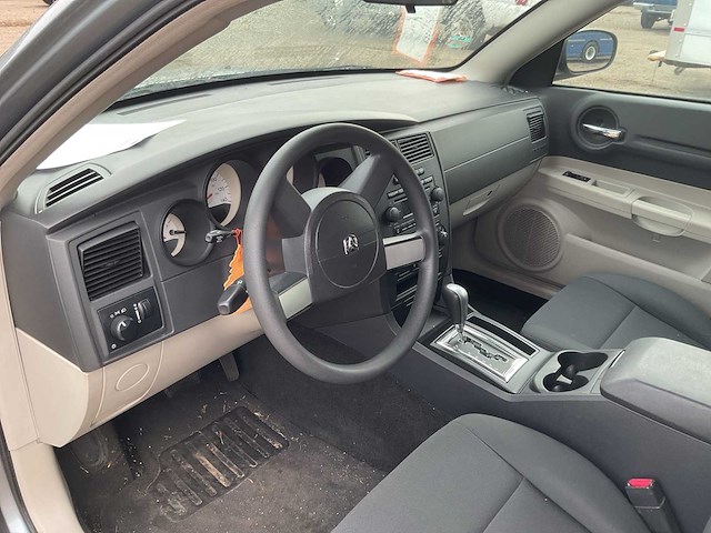 2006 dodge magnum personenauto - afbeelding 17 van  19