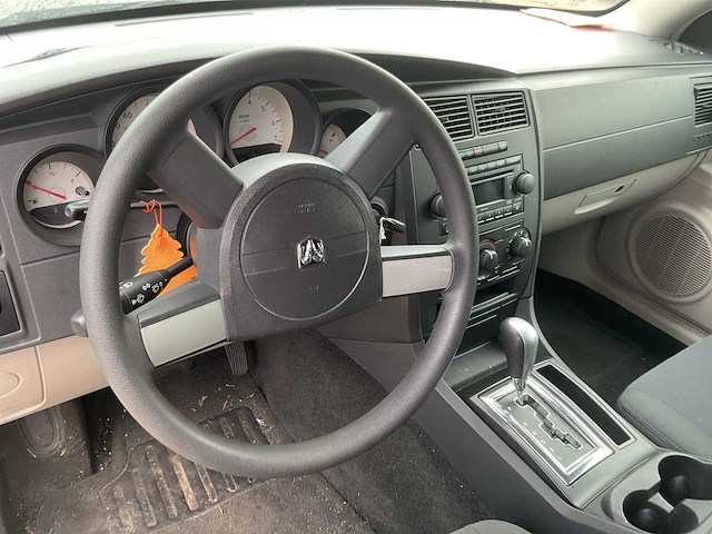 2006 dodge magnum personenauto - afbeelding 18 van  19