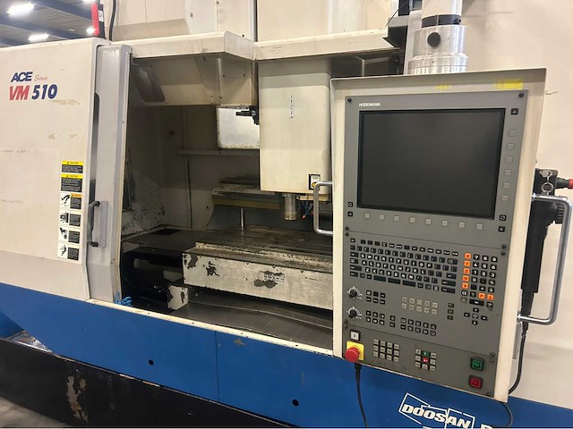 2006 doosan ace vm-510 cnc universele machinecentrum - afbeelding 19 van  24