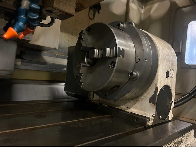 2006 doosan ace vm-510 cnc universele machinecentrum - afbeelding 23 van  24