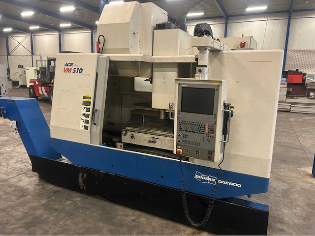 2006 doosan ace vm-510 cnc universele machinecentrum - afbeelding 18 van  24