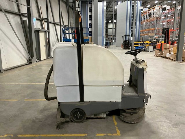 2006 dulevo h1030ro vloer reinigingsmachine - afbeelding 12 van  17