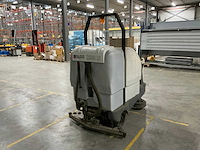 2006 dulevo h1030ro vloer reinigingsmachine - afbeelding 13 van  17
