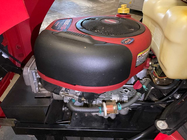 2006 efco ef 92c/13.5 m zitgazonmaaier - afbeelding 13 van  15