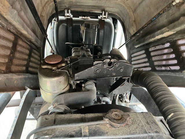 2006 eurotrac f40 compacttractor - afbeelding 19 van  31