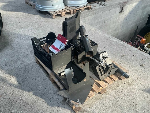 2006 fendt 2125 f pers-wikkelcombinatie gewitech wikkelaar 70 cm rollen - afbeelding 20 van  30