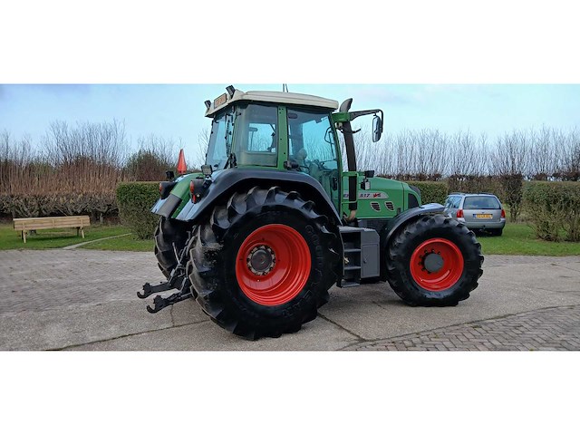 2006 fendt 817 vario vierwielaangedreven landbouwtractor - afbeelding 5 van  13
