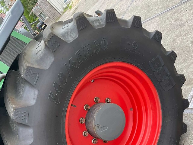 2006 fendt 818 vierwielaangedreven landbouwtractor - afbeelding 19 van  34