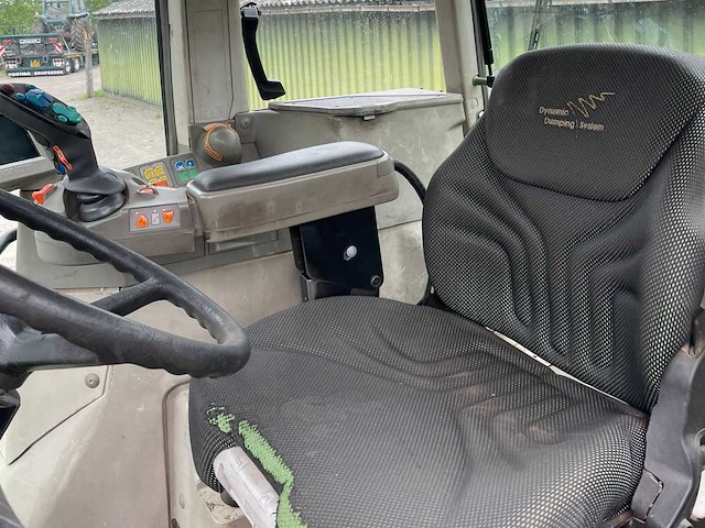 2006 fendt 818 vierwielaangedreven landbouwtractor - afbeelding 25 van  34