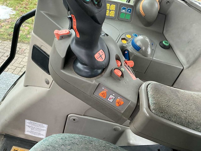 2006 fendt 924 vario vierwielaangedreven landbouwtractor - afbeelding 44 van  51