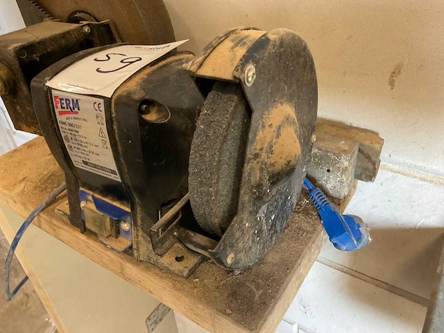 2006 ferm fsm-200/150 dubbelsteens slijpmachine - afbeelding 1 van  3