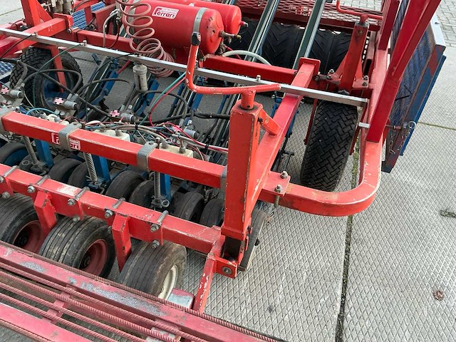 2006 ferrari 5 file plantmachine - afbeelding 25 van  38