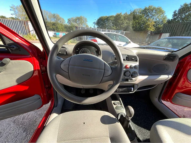 2006 fiat grande punto 1.4 edizione prima personenauto - afbeelding 24 van  24